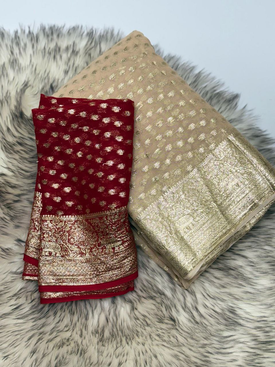 New Viscose Georgette Zari Worked Saree With Red Blouse