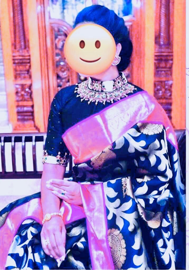 Heavy Jari Weaving Wedding Wear Saree With Beautiful Blouse