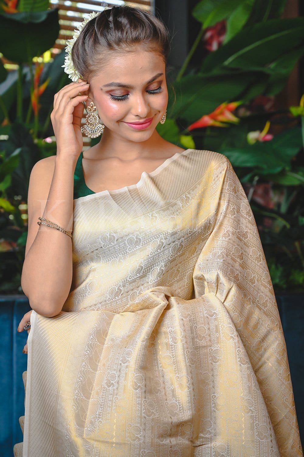 New Gold Colour Kanchipuram Silk Weaving Saree With Weaving Border Designer Blouse