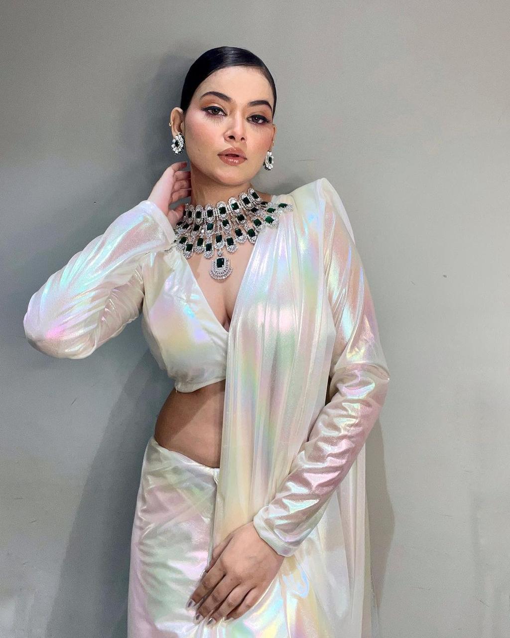 Imported Febric Chrome Unicorn Saree Shades Of Rainbow