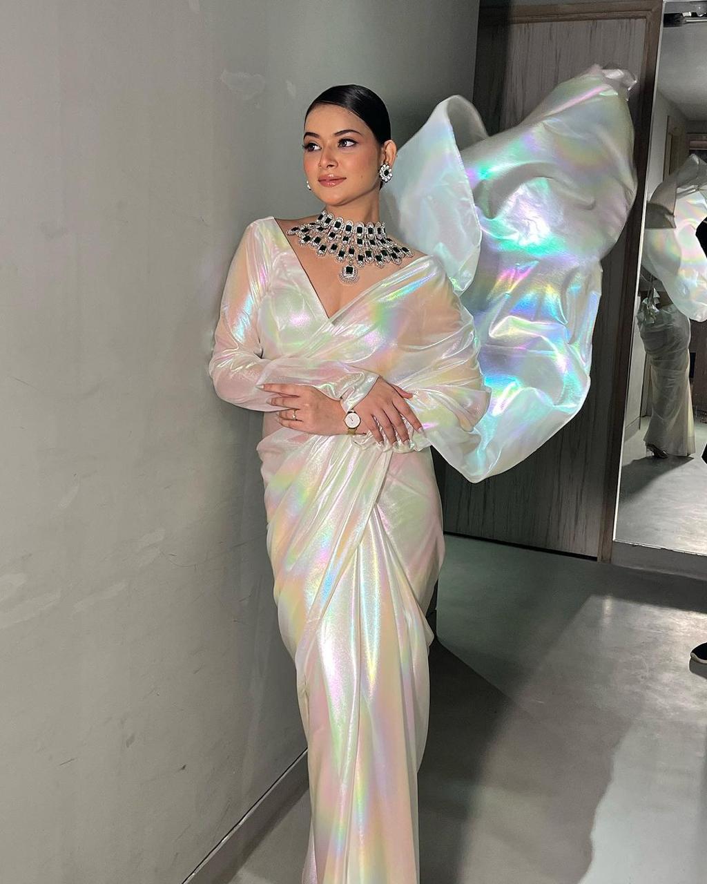 Imported Febric Chrome Unicorn Saree Shades Of Rainbow