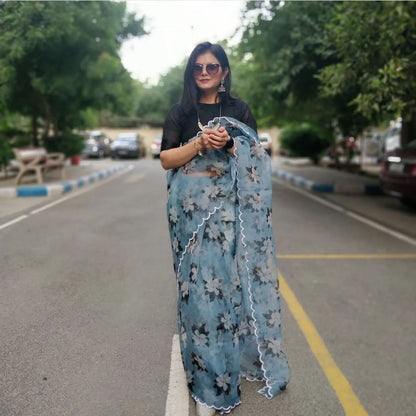 Organza Silk Beautidul Digital Printed Saree With Unstiched Banglori Silk Blouse