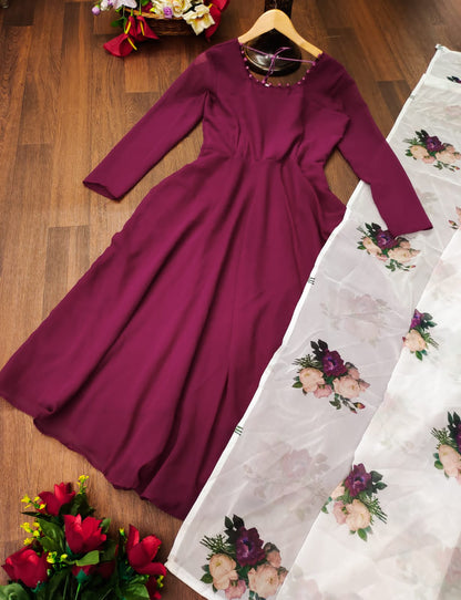 New Fashioneble Georgette Kurti With Beautiful White Colour Printed Duppata