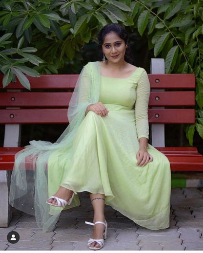 Glemorus Plain Full Stiched Kurti With Moti Worked Net Duppata