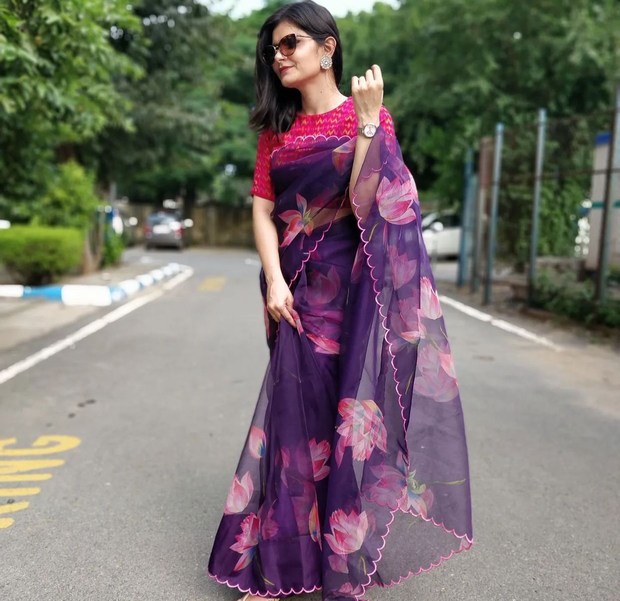 Organza Silk Beautidul Digital Printed Saree With Unstiched Banglori Silk Blouse