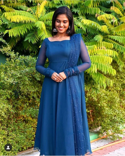 Glemorus Plain Full Stiched Kurti With Moti Worked Net Duppata