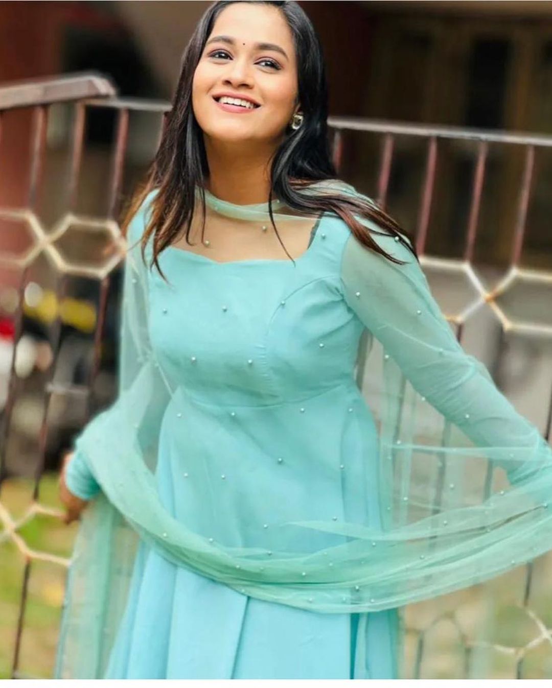 Glemorus Plain Full Stiched Kurti With Moti Worked Net Duppata